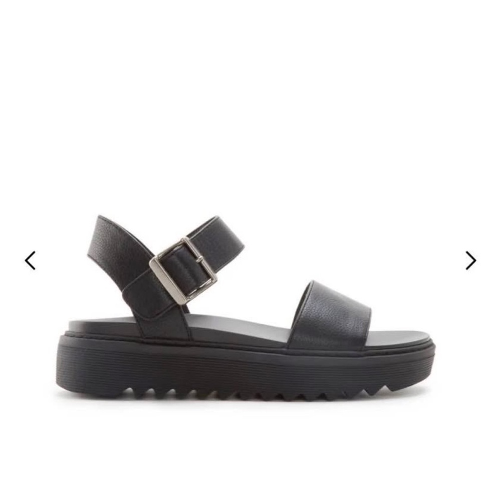Black Platform Sandals